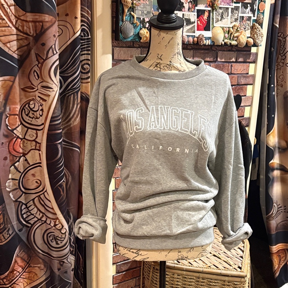 Los Angeles California Gray Crewneck Sweater